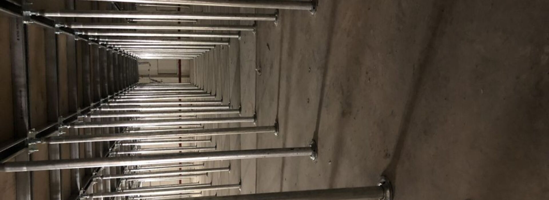 Schakelstation_staalconstructie_verhoogde_vloer_Alteco.jpg